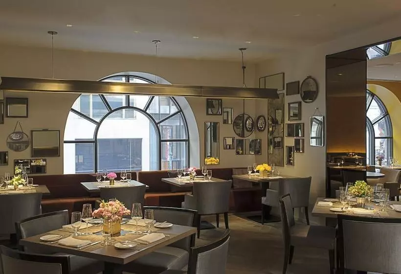 酒店 The Peninsula New York