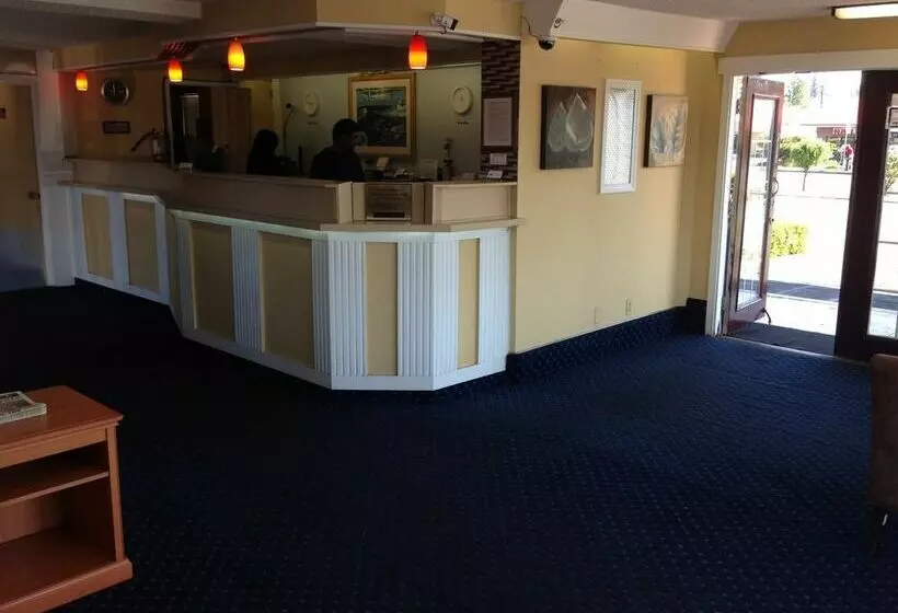 Otel Travelodge By Wyndham Tacoma Near Mcchord Afb