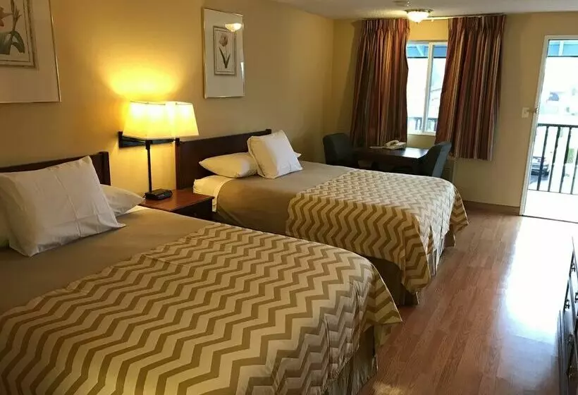 Otel Travelodge By Wyndham Tacoma Near Mcchord Afb