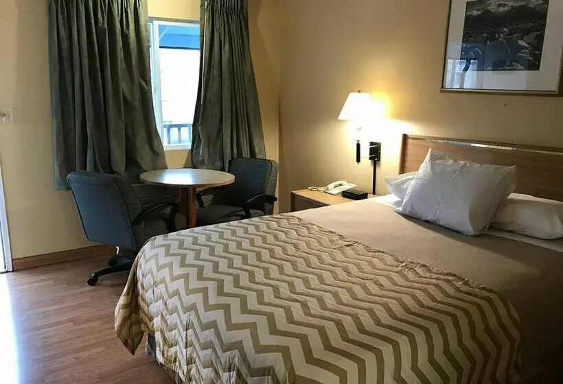 Otel Travelodge By Wyndham Tacoma Near Mcchord Afb