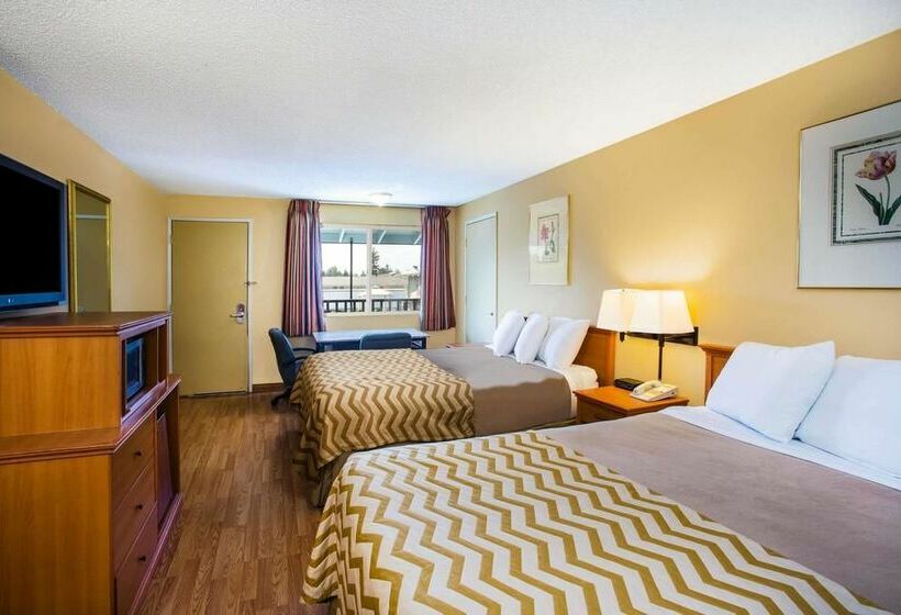 호텔 Travelodge By Wyndham Tacoma Near Mcchord Afb
