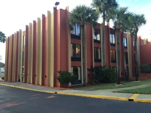 هتل Valuelodge Busch Gardens  Tampa