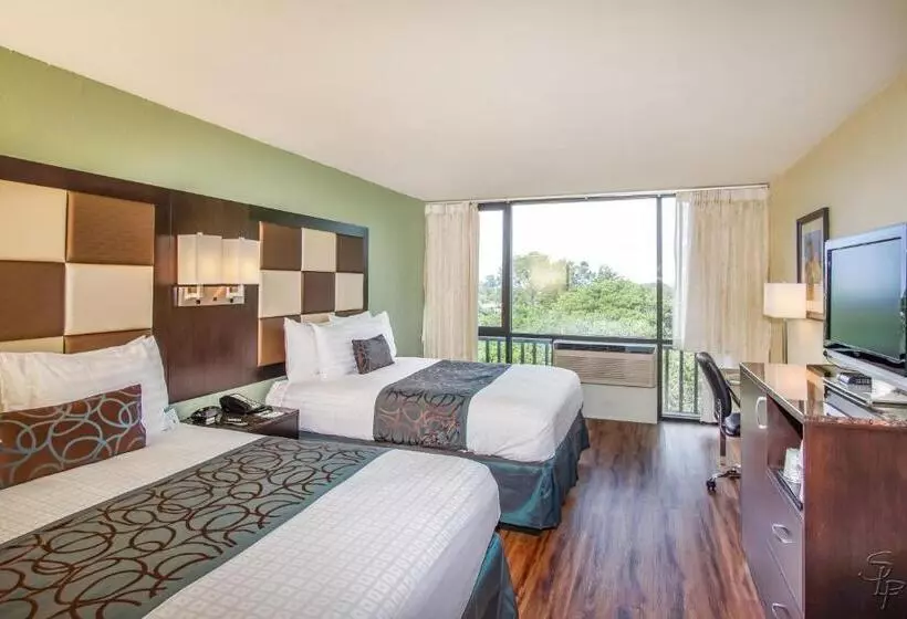 Red Lion Hotel Monterey