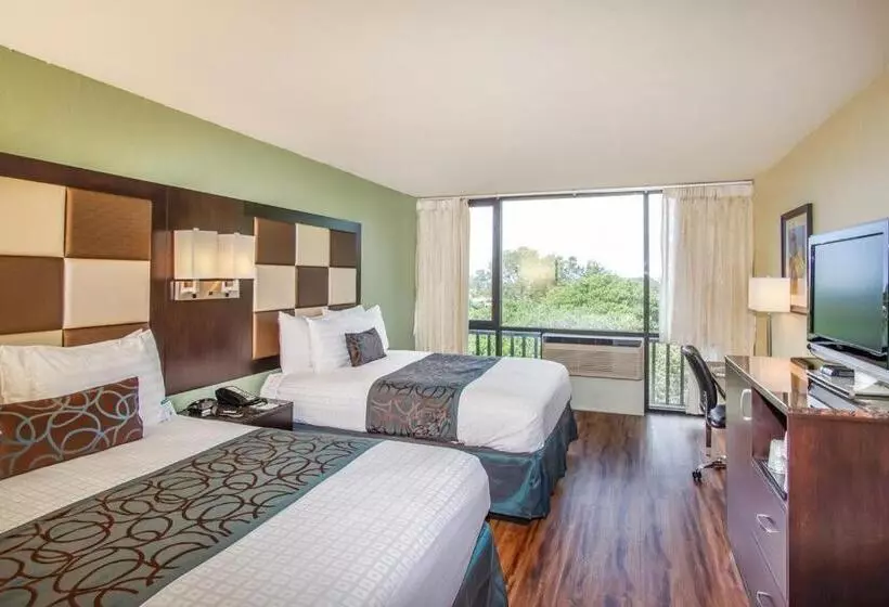 Red Lion Hotel Monterey
