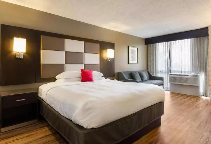 Red Lion Hotel Monterey