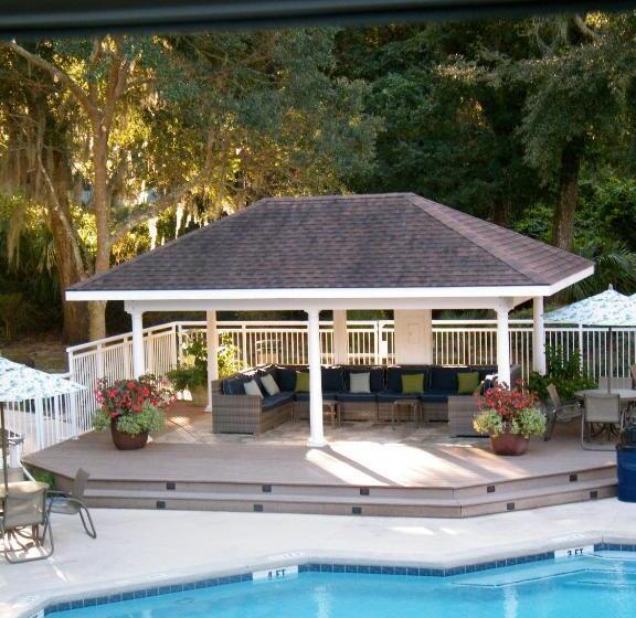 Resort Palmera Inn And Suites