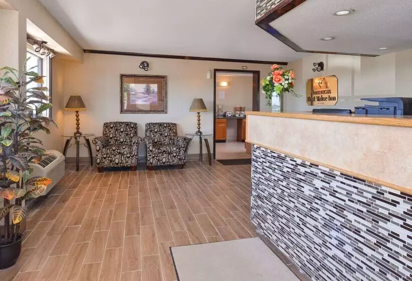 Отель Americas Best Value Inn Pittsburgh Airport