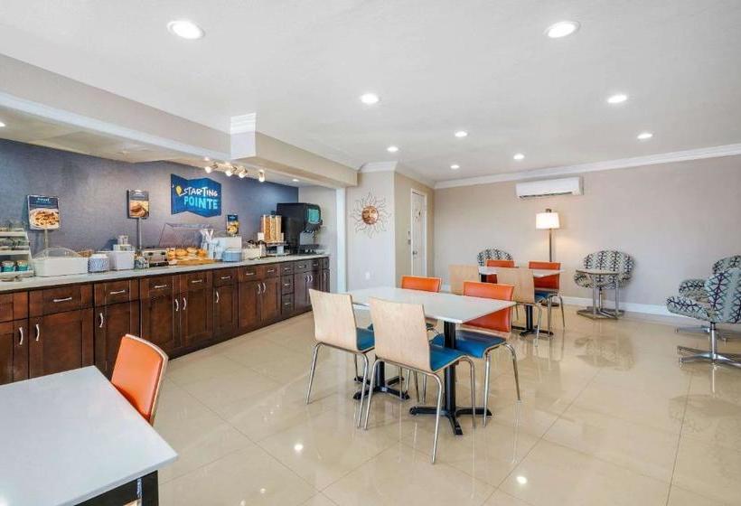 هتل Clarion Pointe Fresno Near Yosemite