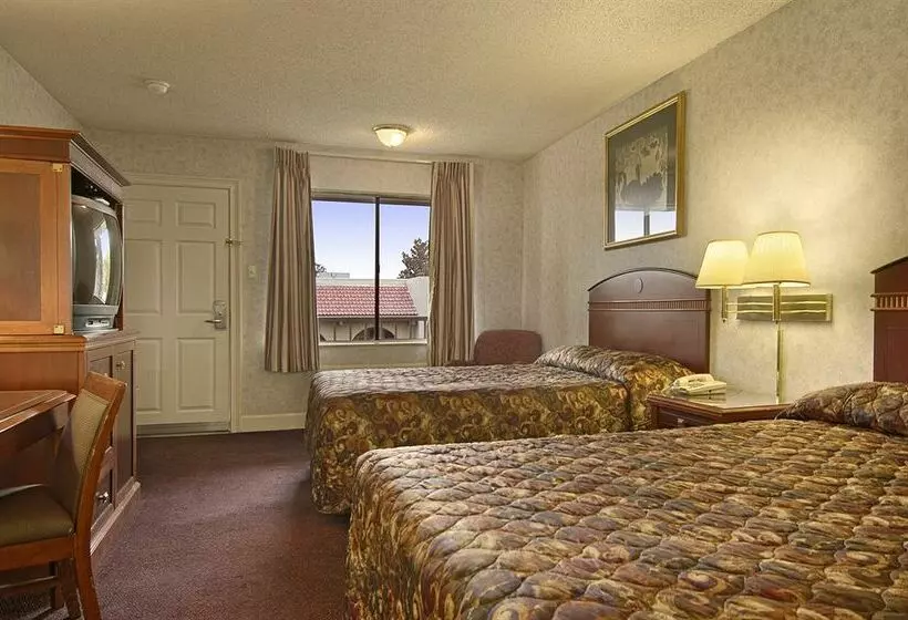ホテル Days Inn Sacramento-North Highlands