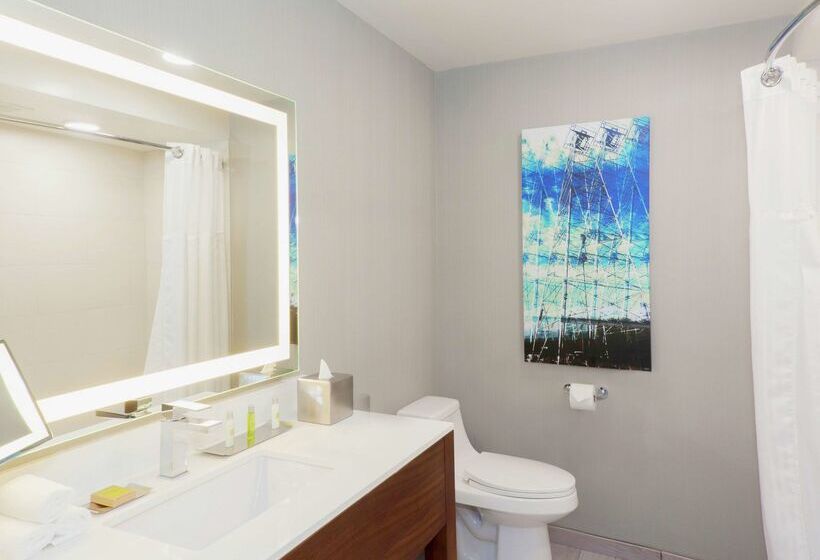 Doubletree By Hilton Hotel Bakersfield