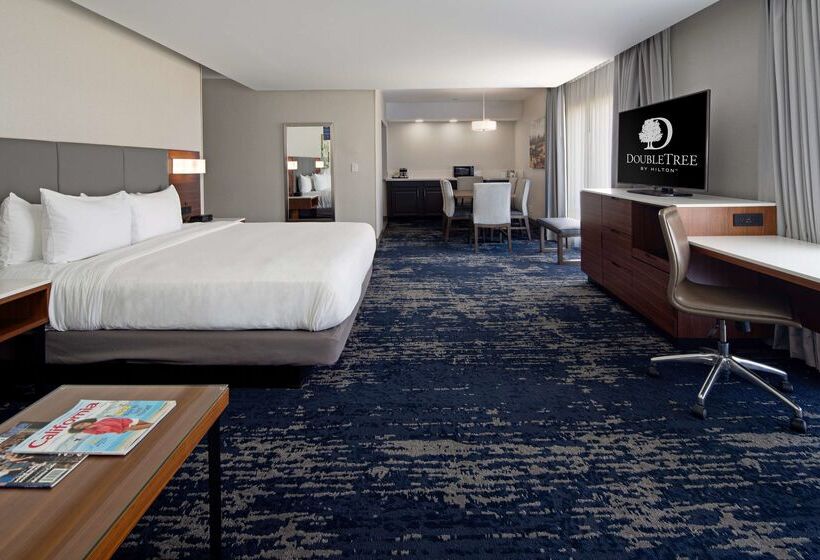 Doubletree By Hilton Hotel Bakersfield