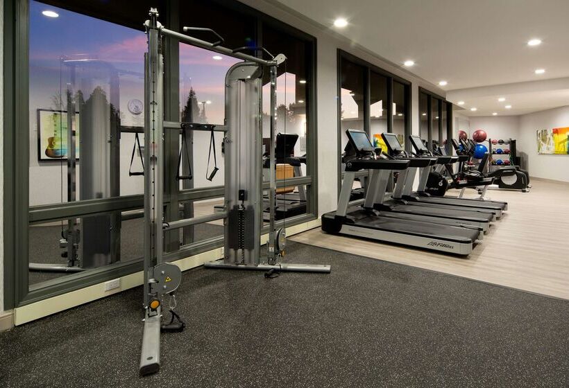 Doubletree By Hilton Hotel Bakersfield