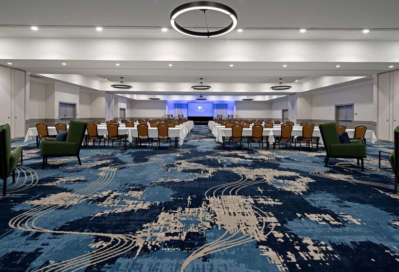 Doubletree By Hilton Hotel Bakersfield