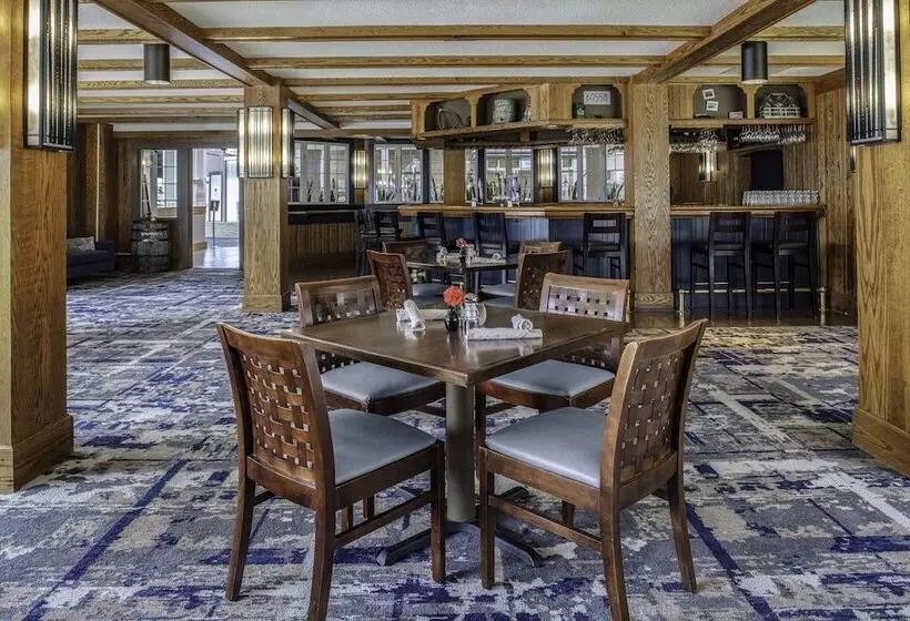 Otel Doubletree By Hilton Burlington Vermont