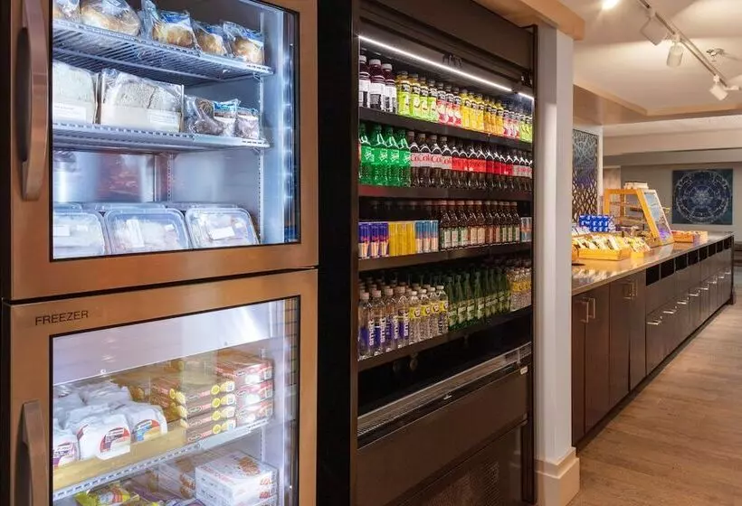 Otel Doubletree By Hilton Burlington Vermont