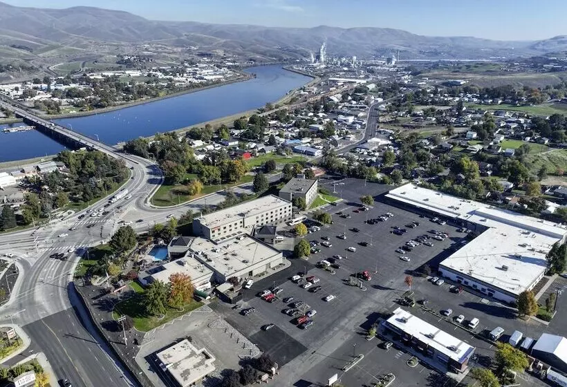 Hells Canyon Grand Hotel, Ascend Hotel Collection