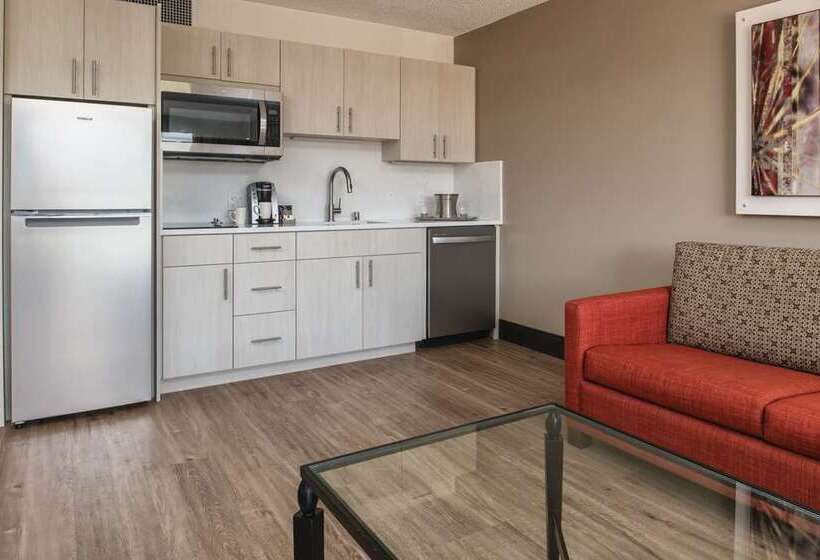 בית מלון כפרי Hilton Bellevue