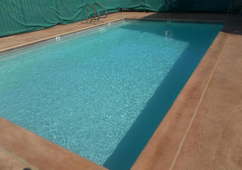 فندق Ocean Gateway Inn