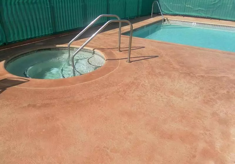 酒店 Ocean Gateway Inn