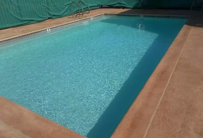 酒店 Ocean Gateway Inn