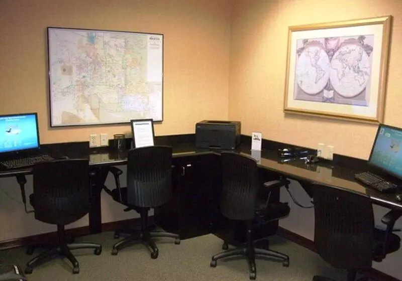 Radisson Hotel Phoenix Airport