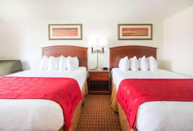 酒店 Ramada By Wyndham Enid