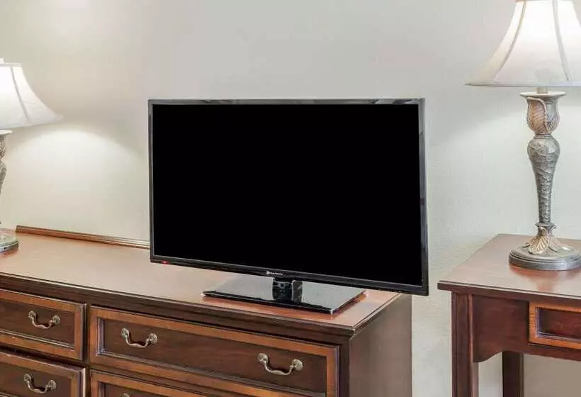 هتل Ramada Plaza By Wyndham Garden Grove/anaheim South