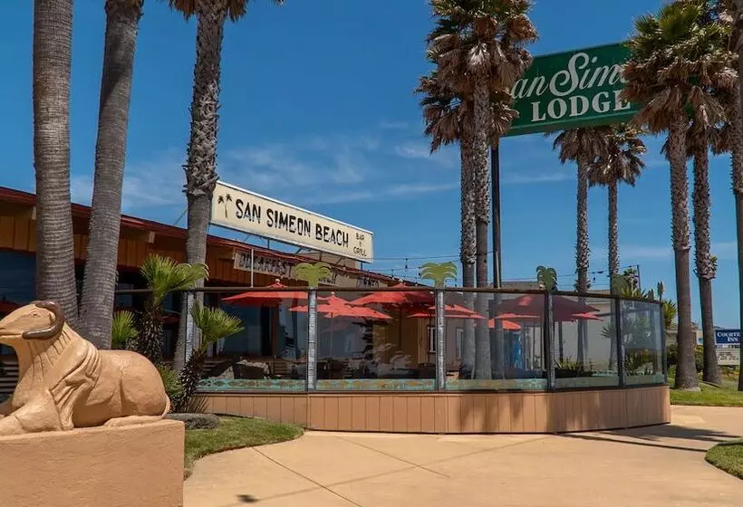ホテル San Simeon Lodge