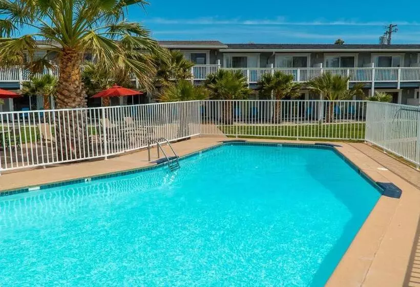 ホテル San Simeon Lodge