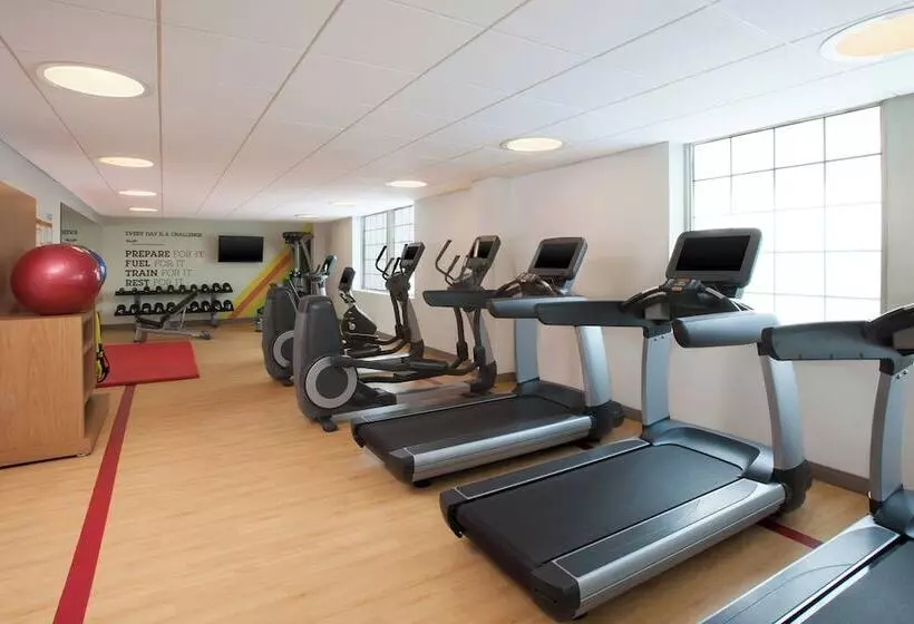 酒店 Sheraton Pittsburgh Airport