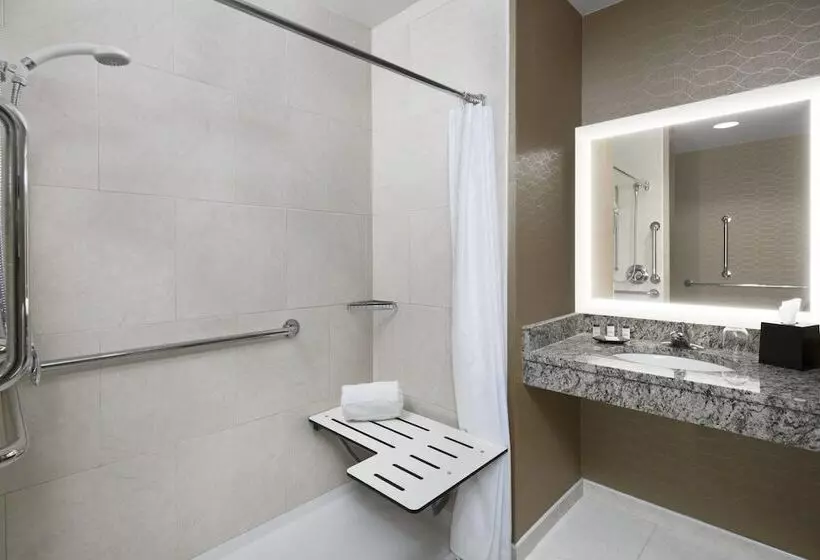 酒店 Sheraton Pittsburgh Airport