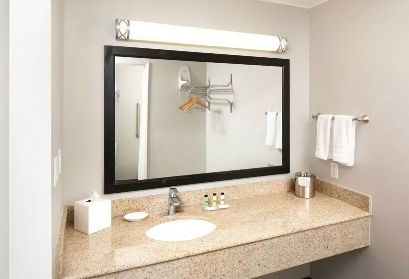 ホテル Signature Temecula