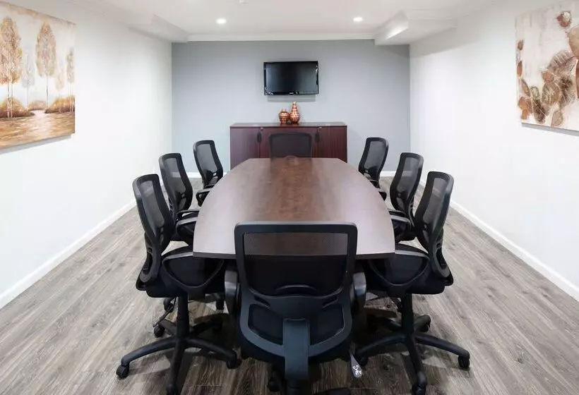 ホテル Signature Temecula