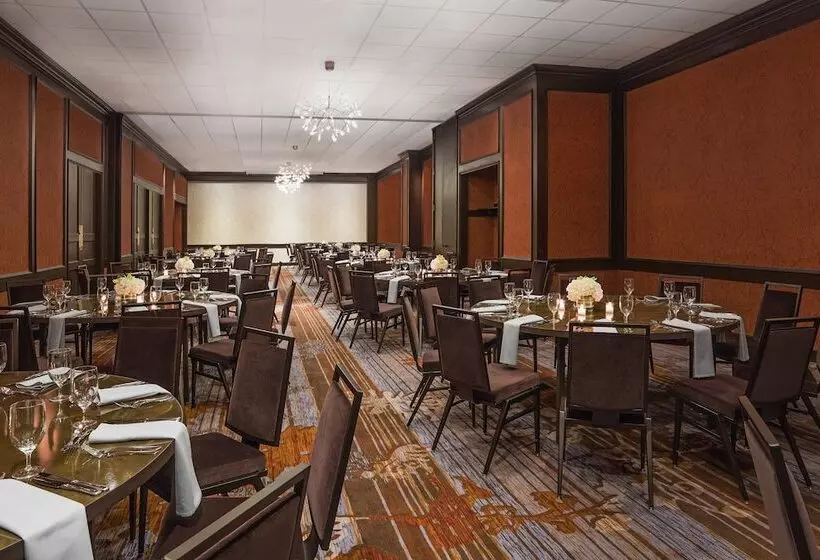 فندق The Westin Cleveland Downtown