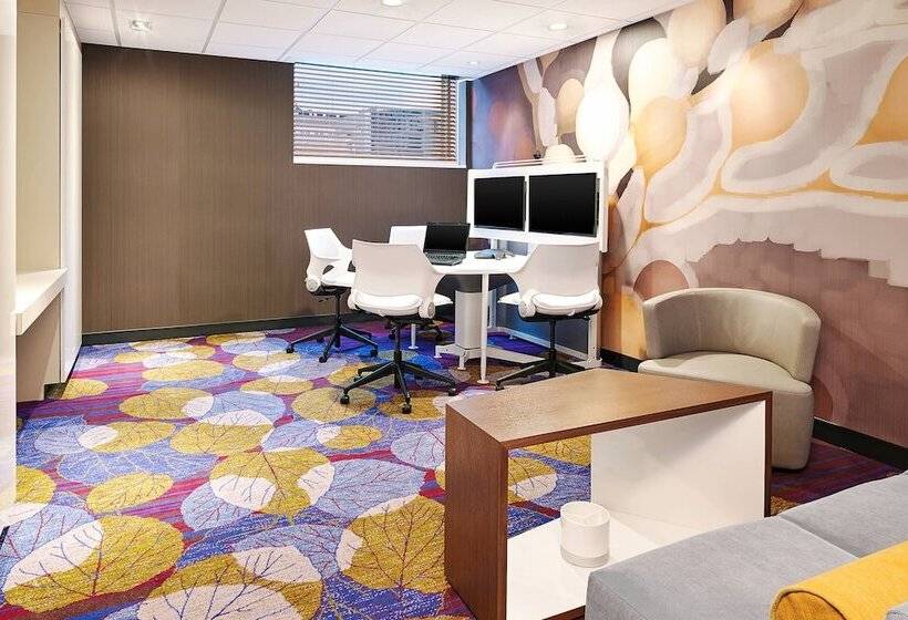 هتل The Westin Cleveland Downtown