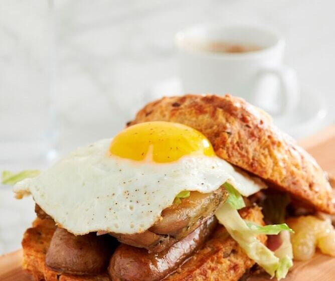 هتل The Westin Cleveland Downtown