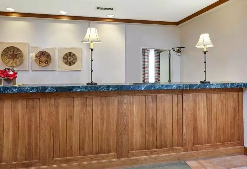 ホテル Madison Plaza