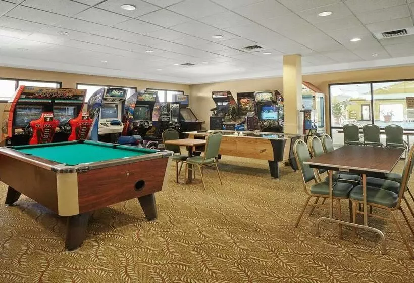 ホテル Madison Plaza