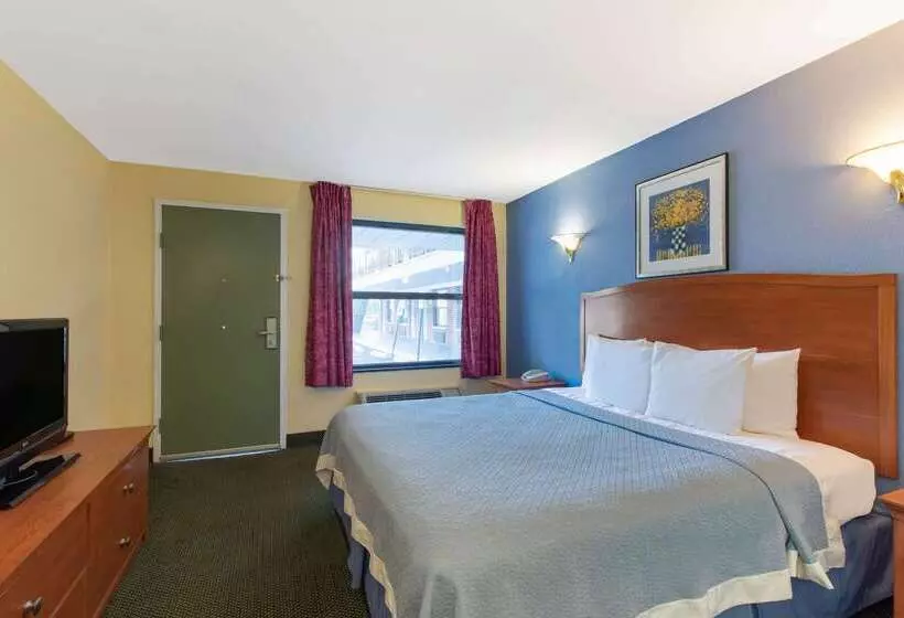 مُتل Days Inn By Wyndham Elmsford