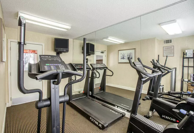 레지던스 Cloverleaf Suites Columbia