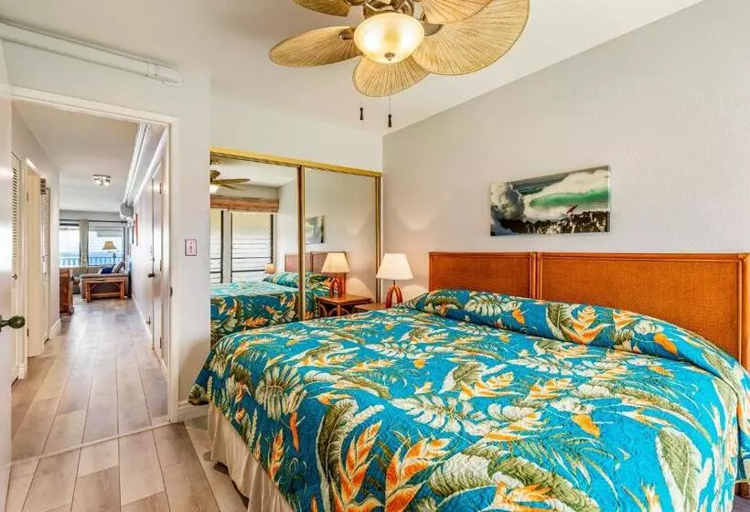 渡假胜地  The Sea Village #1302