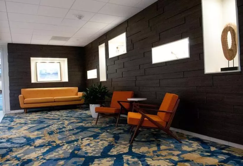 Crowne Plaza Hotel And Suites Pittsburgh South, An Ihg