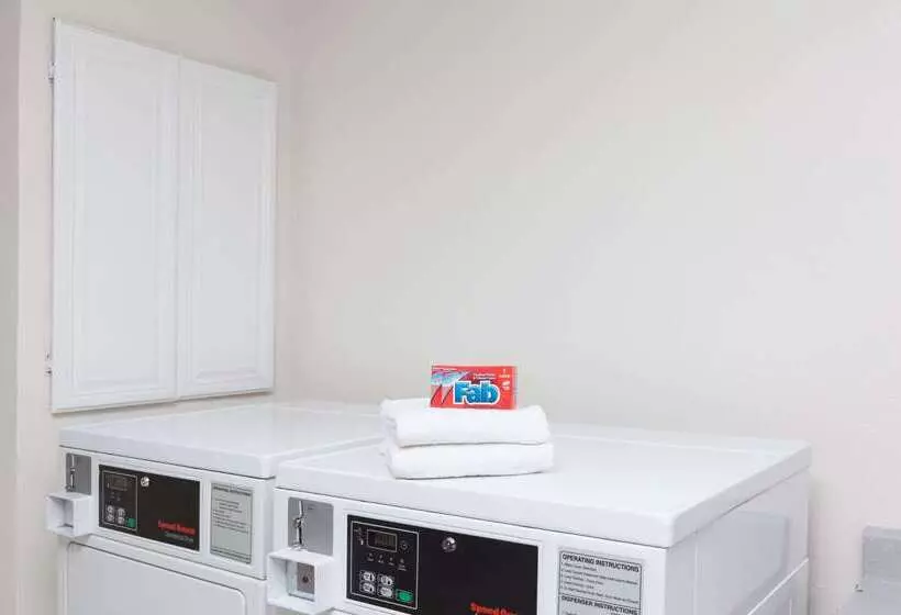 فندق Days Inn & Suites By Wyndham Sunnyvale