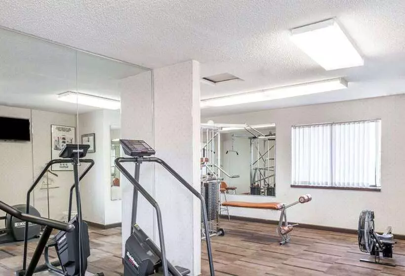 فندق Days Inn & Suites By Wyndham Sunnyvale