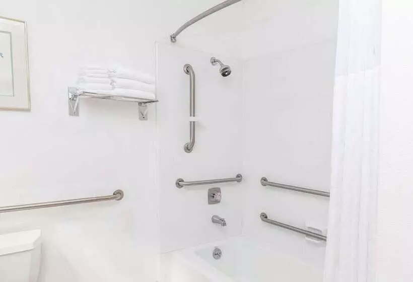 فندق Days Inn & Suites By Wyndham Sunnyvale