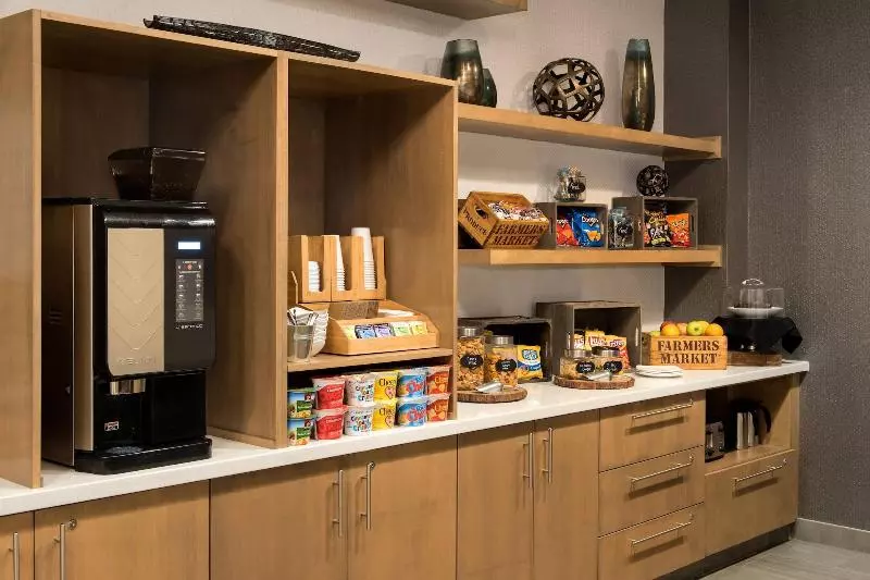 Delta Hotels By Marriott Utica