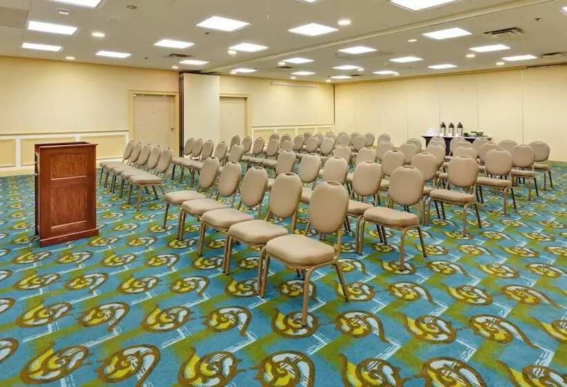 فندق Holiday Inn Norwich, An Ihg