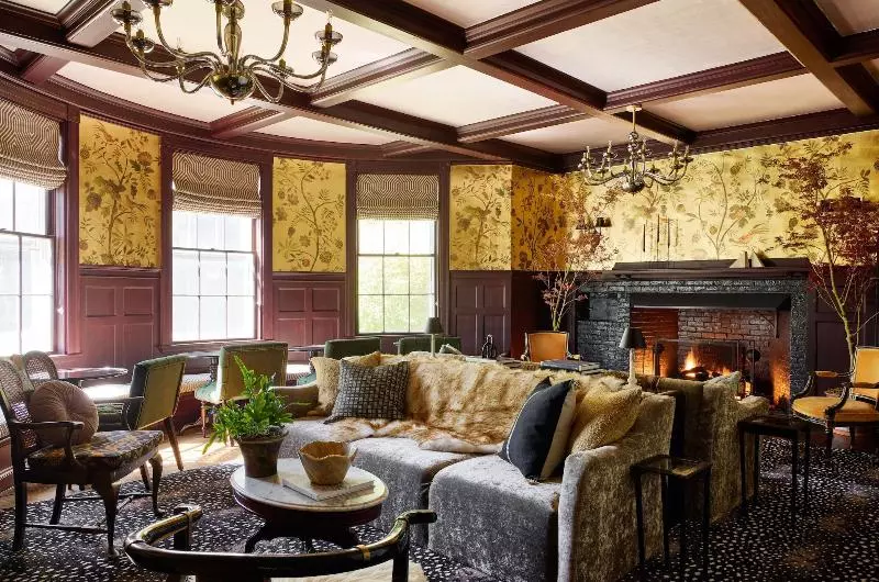 Отель Kennebunkport Captains Collection