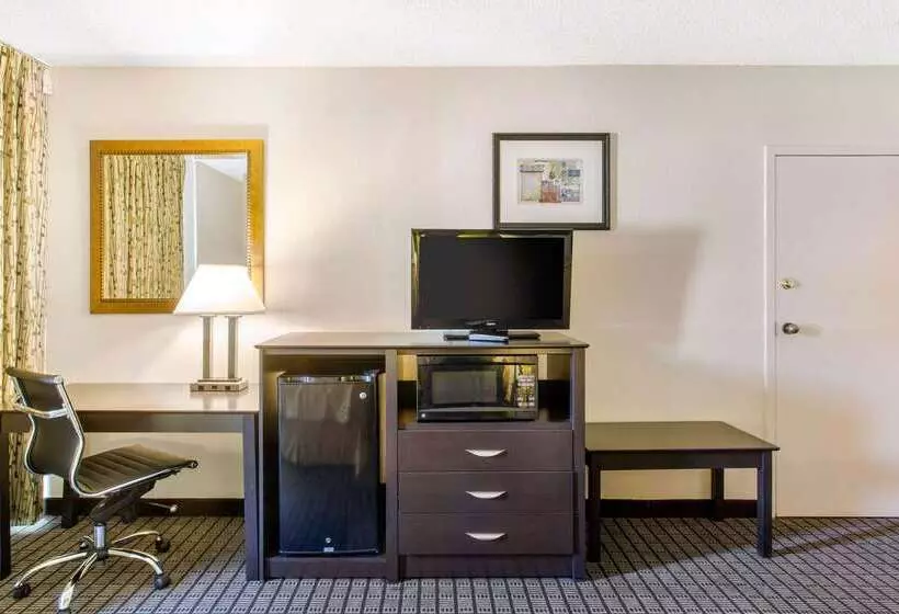 Otel Quality Inn Stateline