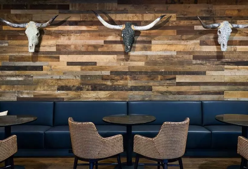 Hotel Renaissance Austin